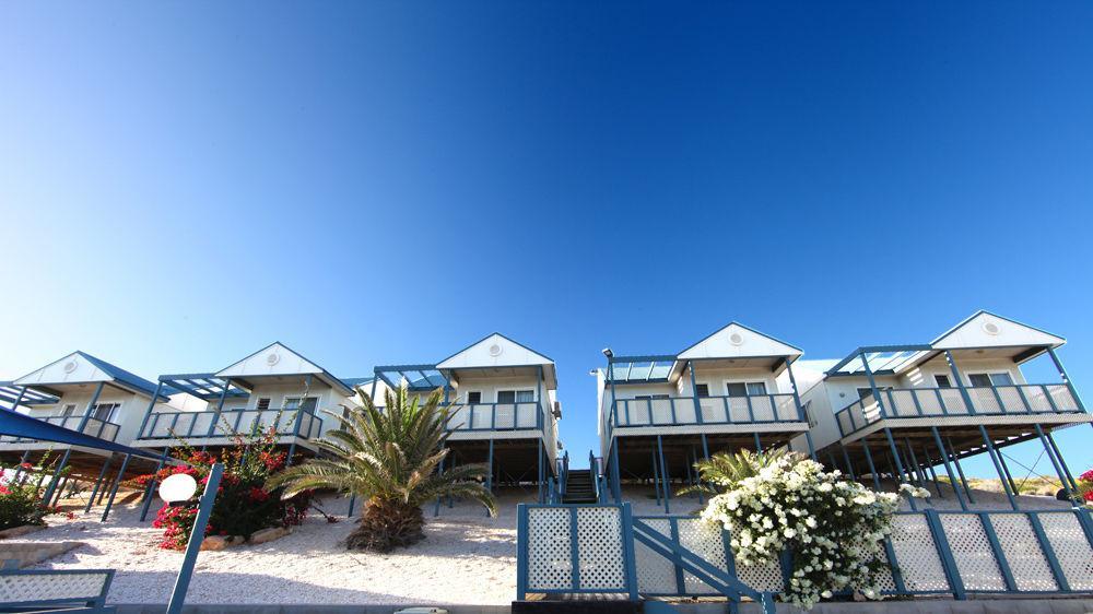 Oceanside Village Денем Екстер'єр фото